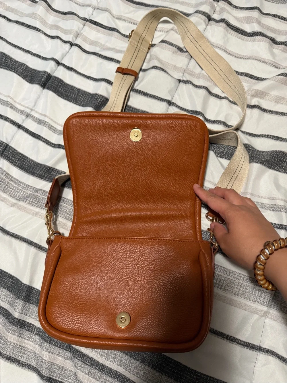 Universal Thread Brown Leather Crossbody with Cream Strap